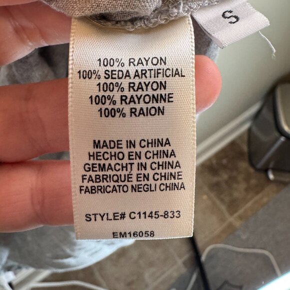 Anthropologie - Cloth and Stone - Women's S - Grey button-up - Incredibly soft! - Picture 2 of 4